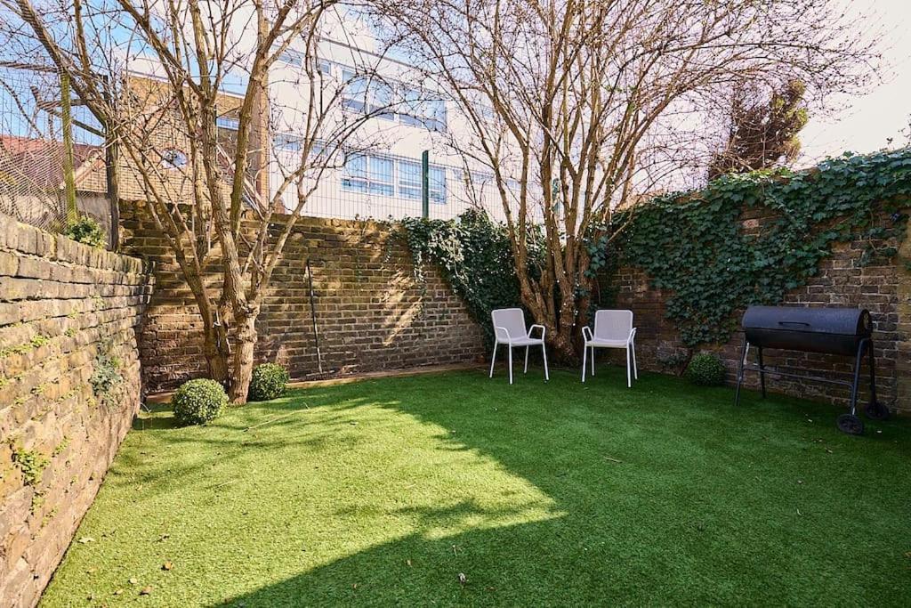 Fabulous 3 Bed Nw London Apartment With Private Garden Экстерьер фото